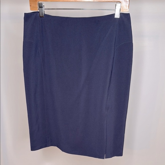 Michael kors navy business suit skirt slit size 4 - Picture 2 of 9